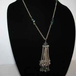 Beautiful LOFT gold and blue crystal Tassel necklace 30"